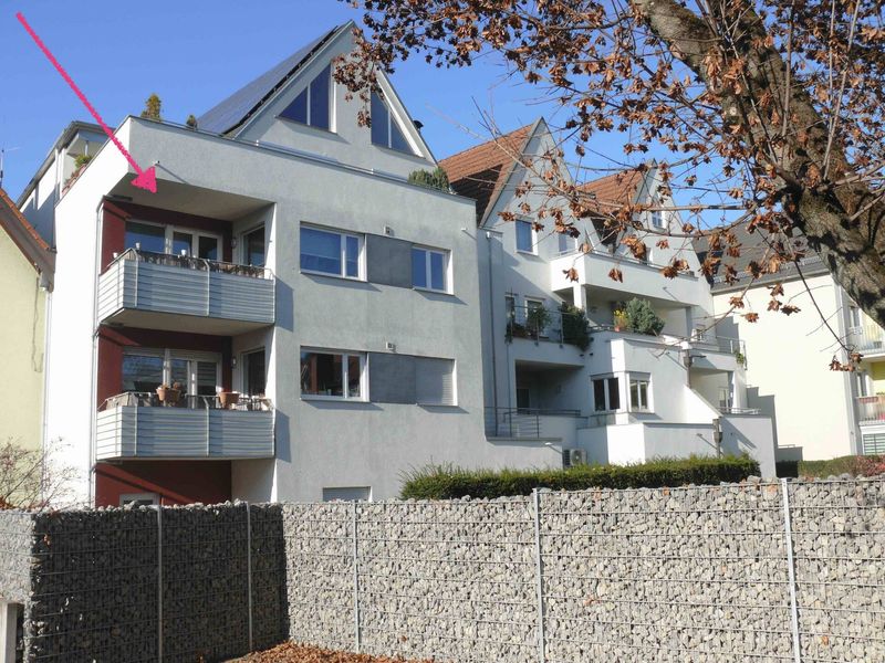 73207 Plochingen: Moderne 3,5-Zi-Whg. / mitten im Zentrum 
Balkon / TG-Stellplatz / 2.OG / Aufzug